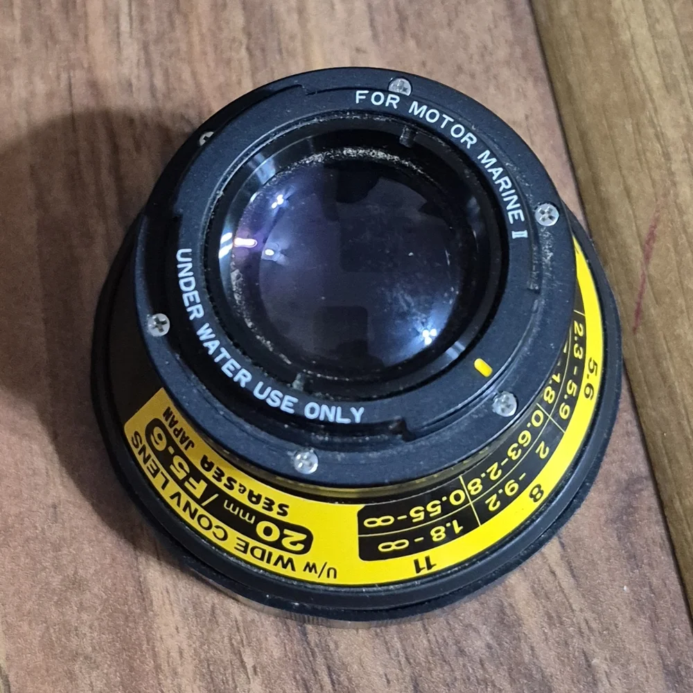 Sea & Sea Underwater Camera Lens - Black